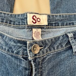 So Junior Jeans Sz 17